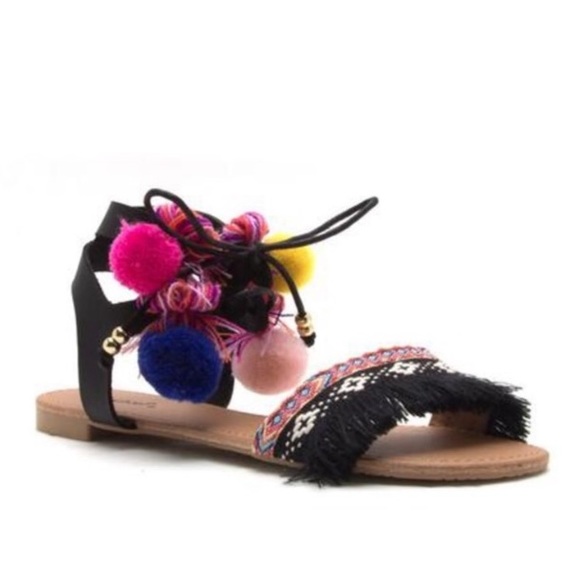 Qupid Shoes - NIB Pom Pom Tribal Sandals Sz 8